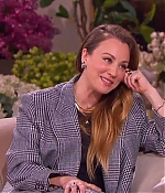 Kaley Cuoco Web